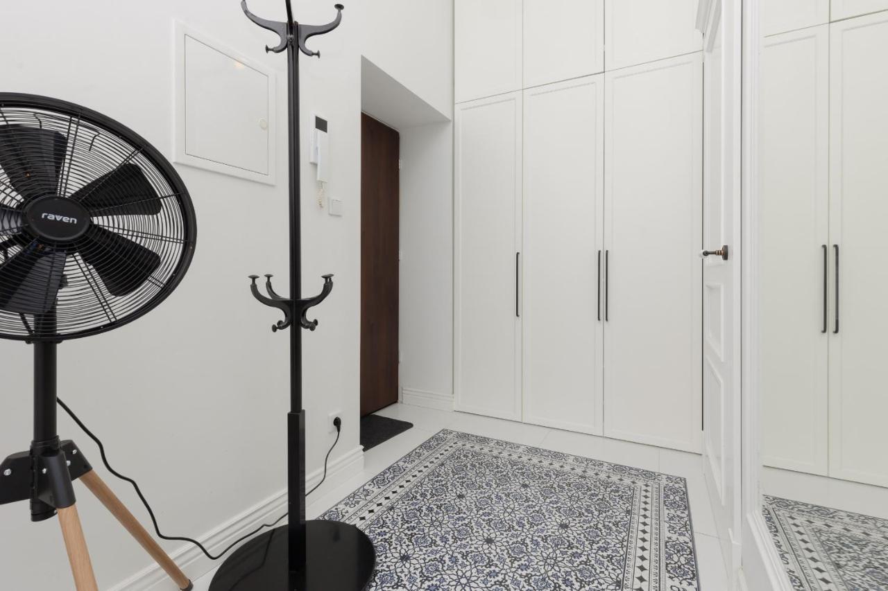 Apartment Strzelecka Old Town Cracow By Renters Prestige Kraków Zewnętrze zdjęcie